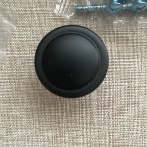 Ravine cabinet knobs.